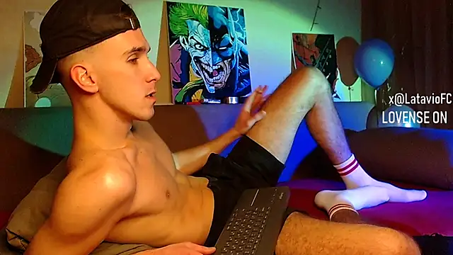 Midnighter  online show from December 26, 2024, 12:38 pm