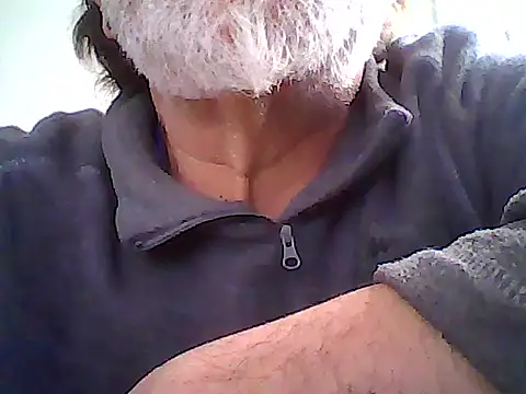 Snapshot of xcimeru chatting on February 11, 2026, 2:44 pm xcimeru online show from February 11, 2026, 2:44 pm