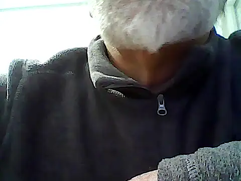 Snapshot of xcimeru chatting on February 21, 2026, 4:35 am xcimeru online show from February 21, 2026, 4:35 am