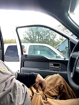 Snapshot of Themechanic420 chatting on January 7, 2026, 4:42 pm Themechanic420 online show from January 7, 2026, 4:42 pm