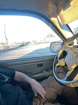 Snapshot of Themechanic420 chatting on February 6, 2026, 11:19 pm Themechanic420 online show from February 6, 2026, 11:19 pm