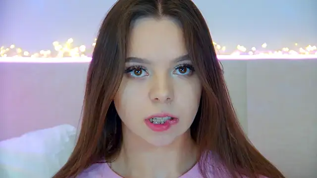 ElisabethDavis online show from March 16, 2025, 3:17 pm