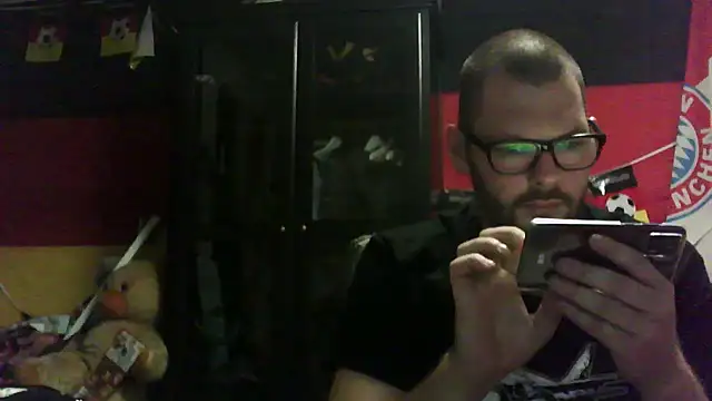 Die-geile-Sau online show from October 2, 2025, 7:32 pm