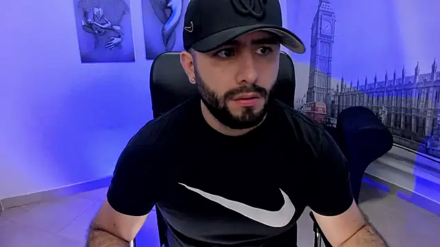 Snapshot of jhon_bear03 chatting on March 20, 2025, 11:16 am jhon bear03 online show from March 20, 2025, 11:16 am