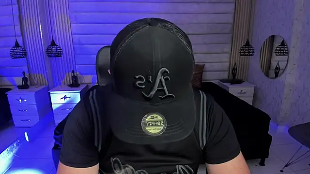 jhon bear03 online show from March 6, 2026, 11:28 am