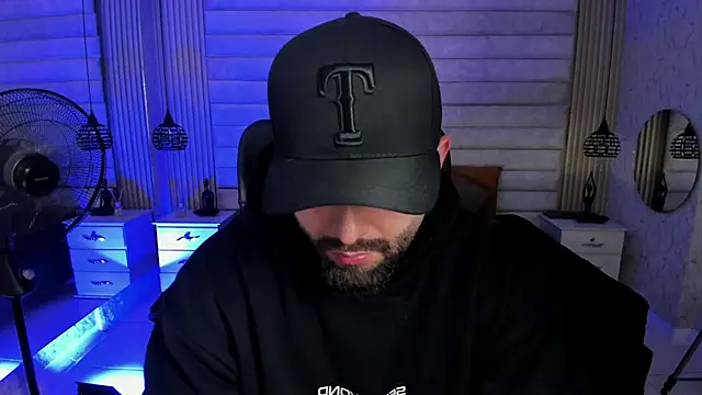 jhon bear03 online show from April 2, 2026, 11:30 am