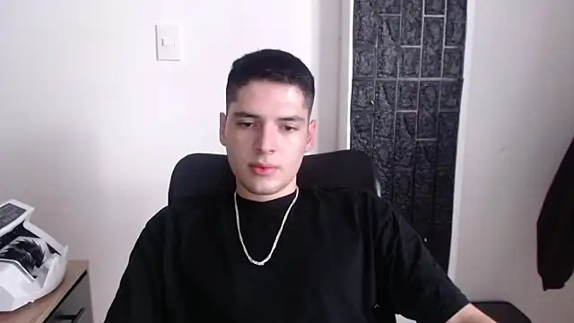 Snapshot of hotsex_sc chatting on January 3, 2025, 9:57 pm hotsex sc online show from January 3, 2025, 9:57 pm