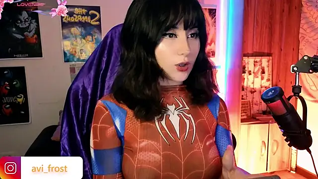 Snapshot of avi_frost chatting on December 3, 2024, 7:21 am avi frost online show from December 3, 2024, 7:21 am