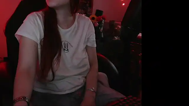 Snapshot of norahrosss chatting on December 21, 2024, 5:25 am norahrosss online show from December 21, 2024, 5:25 am