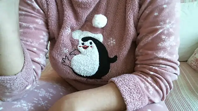 mysteriouscouple001 online show from February 9, 2025, 7:38 am