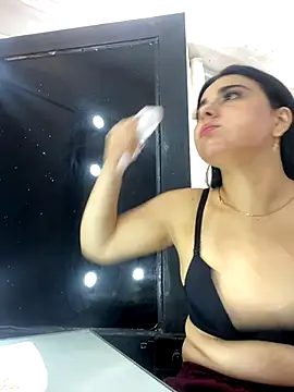 Snapshot of Natasha__Blue chatting on September 10, 2025, 1:22 pm Natasha Blue online show from September 10, 2025, 1:22 pm