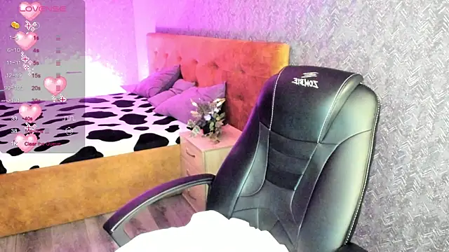 Pink diablo online show from January 28, 2025, 2:32 am