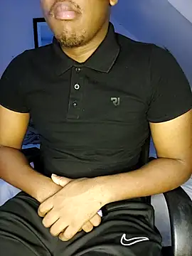 Snapshot of _MAC24k chatting on February 13, 2026, 7:21 pm MAC24k online show from February 13, 2026, 7:21 pm