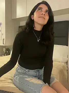 saori 10 online show from March 6, 2025, 5:14 am