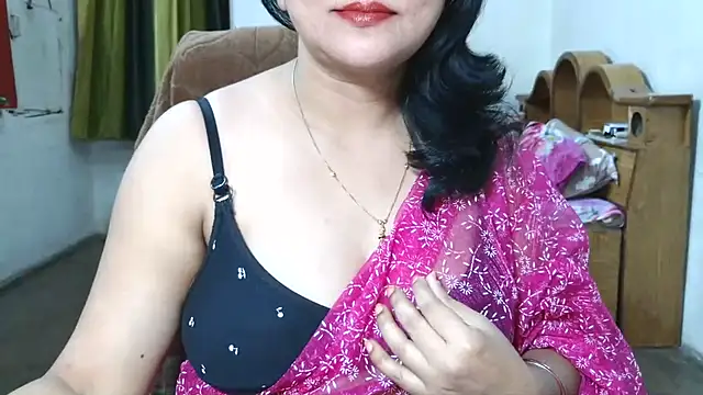 Snapshot of Cute_Mahi22 chatting on July 17, 2026, 6:46 pm Cute Mahi22 online show from July 17, 2026, 6:46 pm