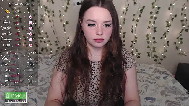 aliice cutie online show from February 11, 2025, 7:27 pm