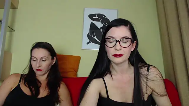 Snapshot of BDSMStars chatting on September 8, 2025, 3:22 pm BDSMStars online show from September 8, 2025, 3:22 pm