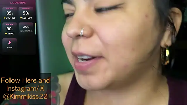 kimmiakiss22 online show from October 30, 2025, 9:59 pm