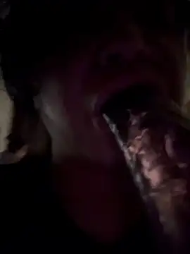 kimmiakiss22 online show from April 3, 2026, 5:27 am