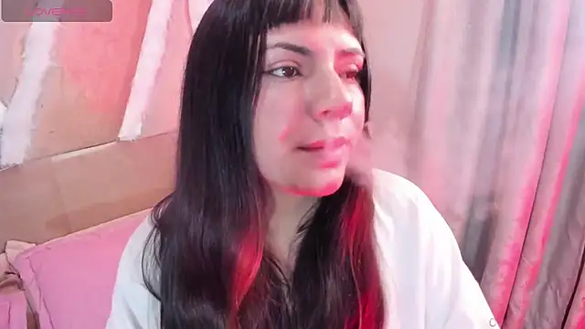 xhinata hyugax online show from February 7, 2026, 11:30 pm