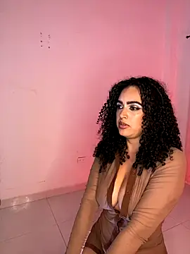 cataleya-miller  online show from October 5, 2025, 5:39 am