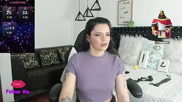Snapshot of natasha_logan_ chatting on January 17, 2025, 8:02 am natasha logan online show from January 17, 2025, 8:02 am
