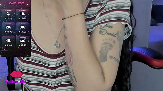 natasha logan  online show from April 1, 2026, 4:24 am