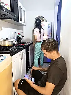 catire2323 online show from December 3, 2024, 2:36 am