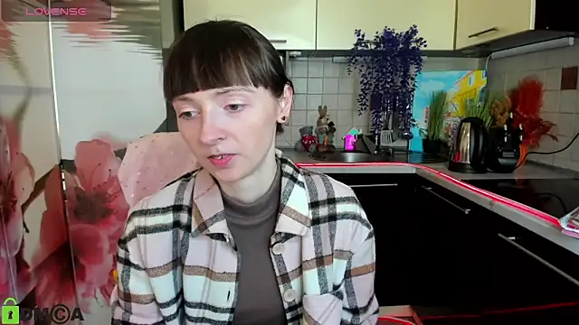 TayanaJons online show from March 3, 2026, 8:20 am