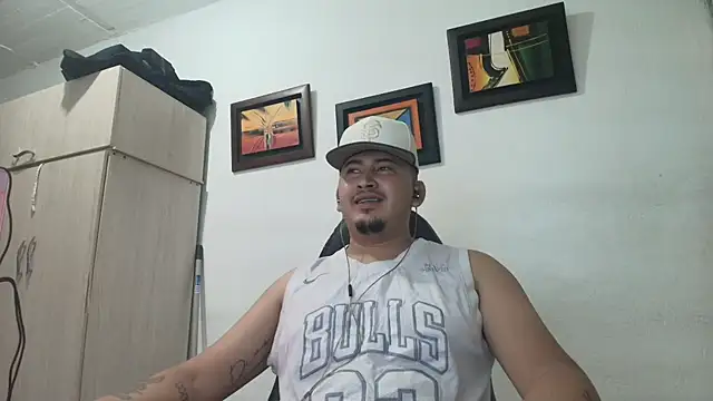 myke andrade online show from November 6, 2025, 1:06 am