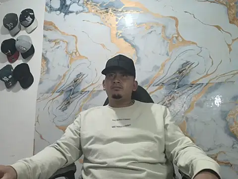 myke andrade online show from June 3, 2026, 6:27 am