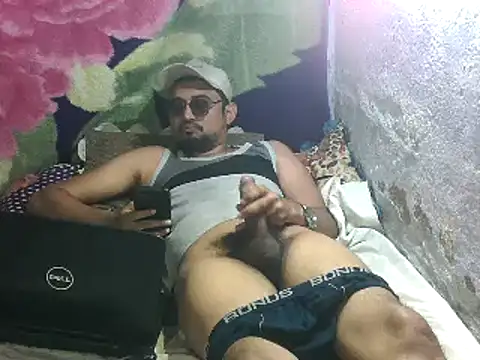 Rocobodymassager online show from February 26, 2026, 7:29 am