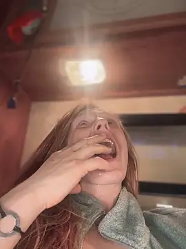 GoldenFlameGoddess online show from March 10, 2025, 6:16 am