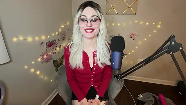 Snapshot of Starr1123 chatting on February 24, 2026, 4:54 am Starr1123 online show from February 24, 2026, 4:54 am