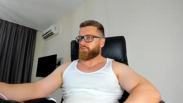 Findom guy online show from May 28, 2026, 12:19 am