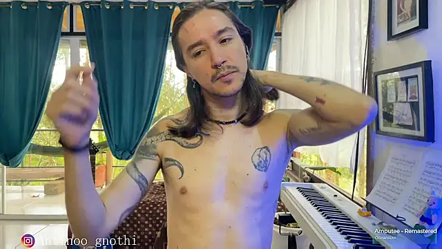 Snapshot of Antinoo_Gnothi chatting on December 18, 2024, 12:18 pm Antinoo Gnothi online show from December 18, 2024, 12:18 pm