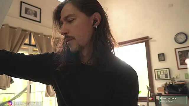 Snapshot of Antinoo_Gnothi chatting on December 31, 2024, 2:25 pm Antinoo Gnothi online show from December 31, 2024, 2:25 pm