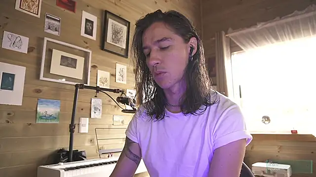 Snapshot of Antinoo_Gnothi chatting on March 5, 2025, 4:24 pm Antinoo Gnothi online show from March 5, 2025, 4:24 pm