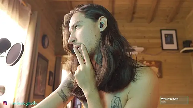 Snapshot of Antinoo_Gnothi chatting on October 30, 2025, 2:51 pm Antinoo Gnothi online show from October 30, 2025, 2:51 pm