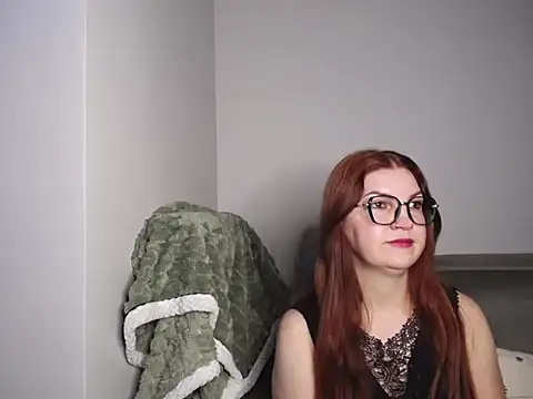 MartinePrettyFeet online show from January 15, 2026, 7:13 am