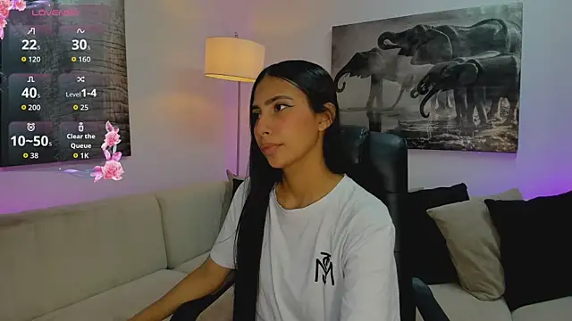 Snapshot of Ary_7 chatting on November 24, 2025, 11:32 am Ary 7 online show from November 24, 2025, 11:32 am