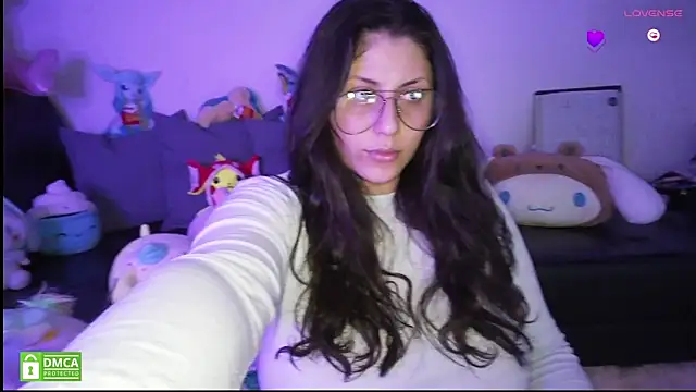 TuWaifuVirtual1 online show from April 9, 2026, 12:32 am