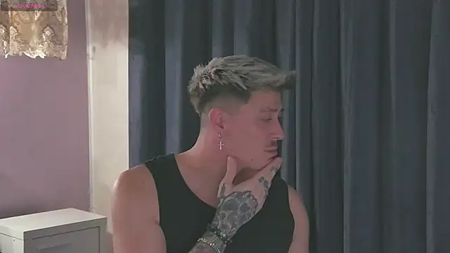 Snapshot of Dirty_Ken69 chatting on December 2, 2025, 7:42 pm Dirty Ken69 online show from December 2, 2025, 7:42 pm