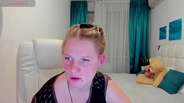 Kathlyn  Heath online show from January 1, 2025, 7:10 pm