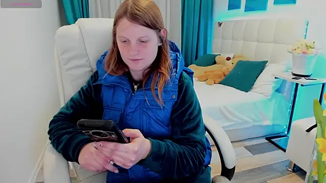 Kathlyn  Heath online show from March 8, 2025, 8:35 pm