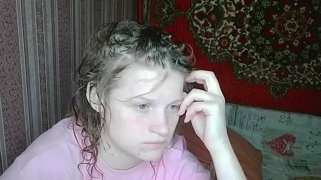 Kathlyn  Heath online show from February 26, 2026, 6:29 pm