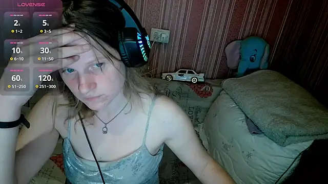 Snapshot of Kathlyn__Heath chatting on April 18, 2026, 7:58 pm Kathlyn Heath online show from April 18, 2026, 7:58 pm
