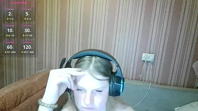 Snapshot of Kathlyn__Heath chatting on April 23, 2026, 6:43 pm Kathlyn Heath online show from April 23, 2026, 6:43 pm