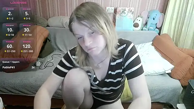 Snapshot of Kathlyn__Heath chatting on May 16, 2026, 8:29 pm Kathlyn Heath online show from May 16, 2026, 8:29 pm