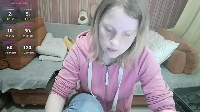 Snapshot of Kathlyn__Heath chatting on May 22, 2026, 7:19 pm Kathlyn Heath online show from May 22, 2026, 7:19 pm